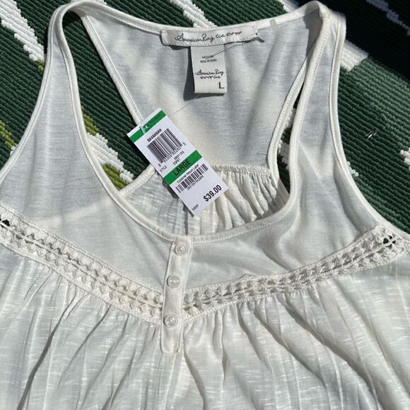 🪷 - American Rag Ivory color tank top with crochet trim. Sz L - Picture 4 of 8